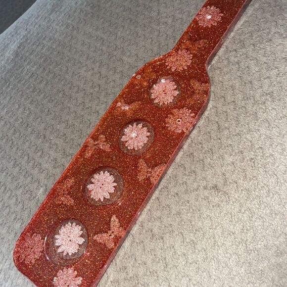 Handmade resin epoxy Shot Flight Board  daisies and butterflies - Picture 4 of 4